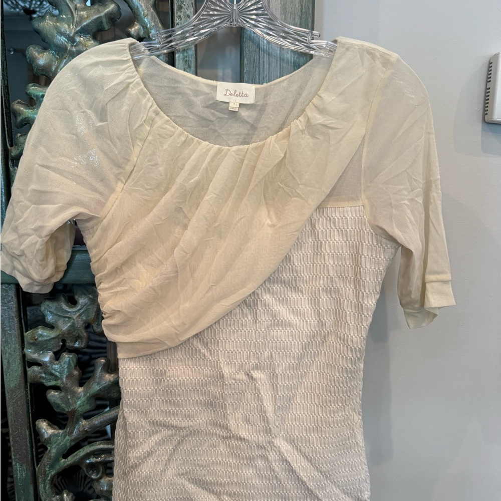 Deletta Cream Textured Blouse